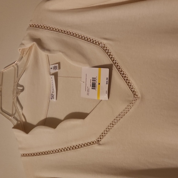 Top - Picture 2 of 3